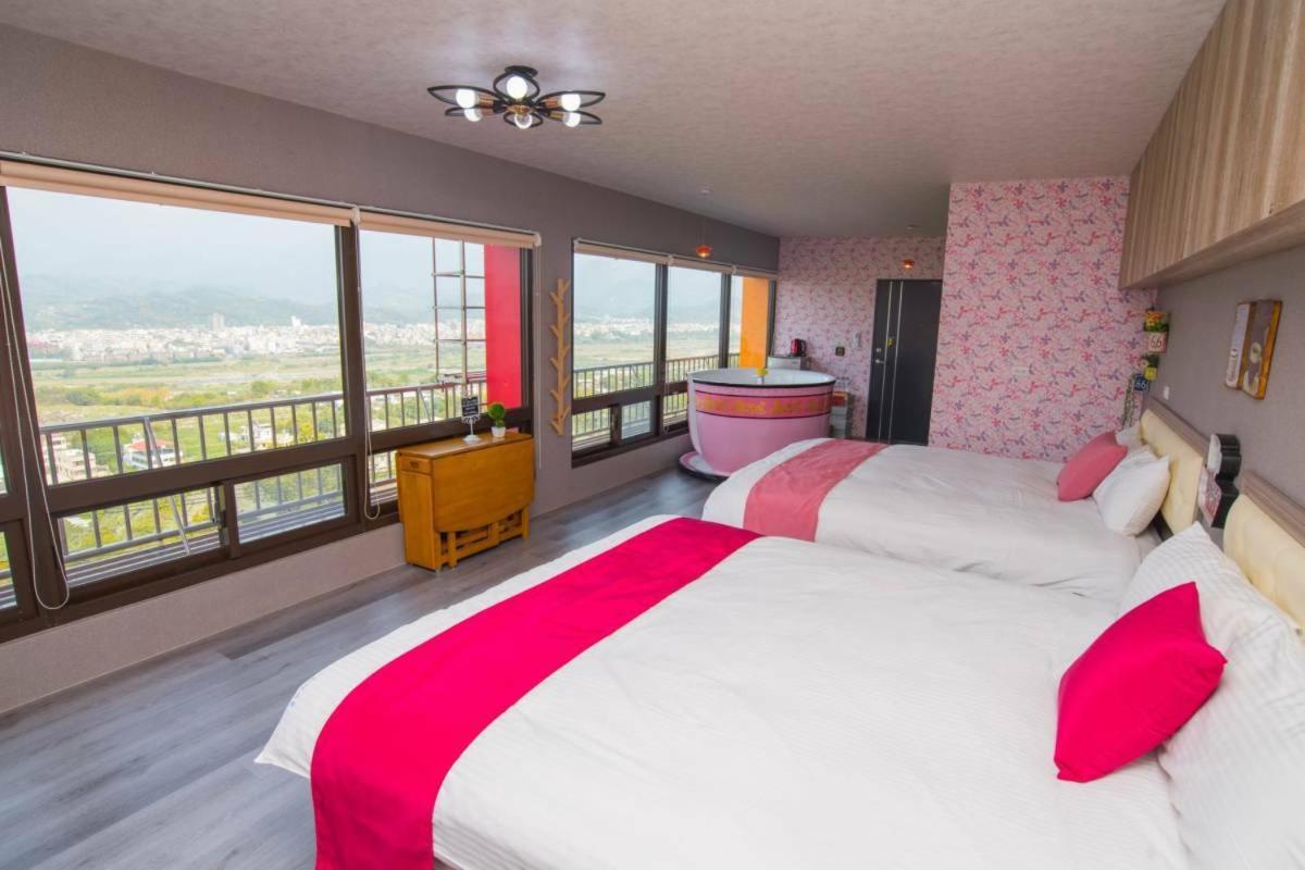Rainbow Hill House彩虹山舍 Shigang Exterior foto