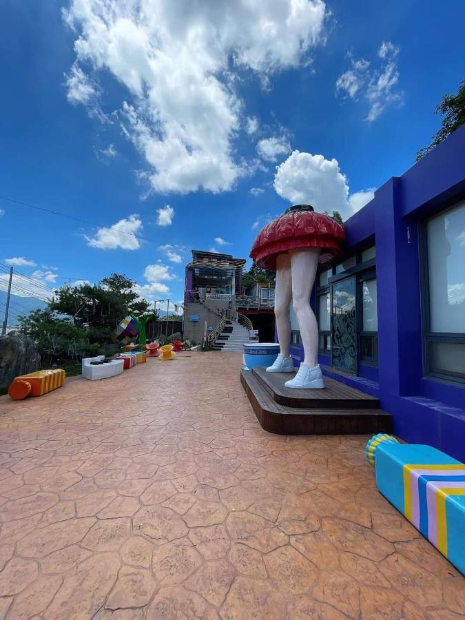 Rainbow Hill House彩虹山舍 Shigang Exterior foto
